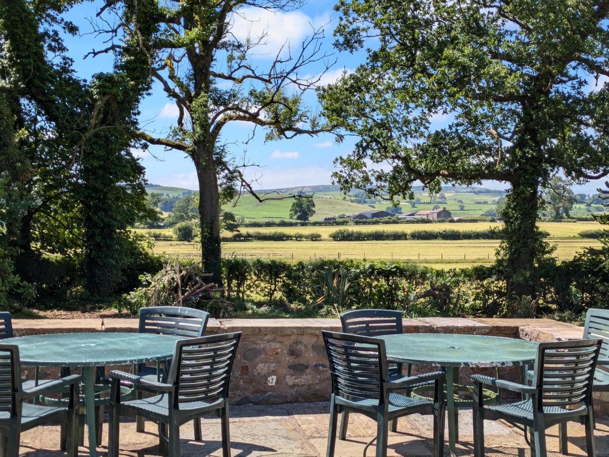 The Whoop Hotel Kirkby Lonsdale Eksteriør billede